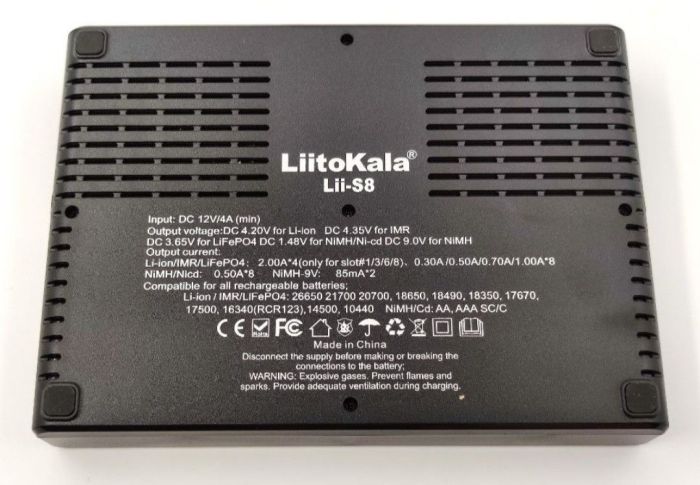 Зарядний пристрій Liitokala Lii-S8 на 8 каналів + 2 канали для Крон 9В (з блоком живлення та автоадаптером)